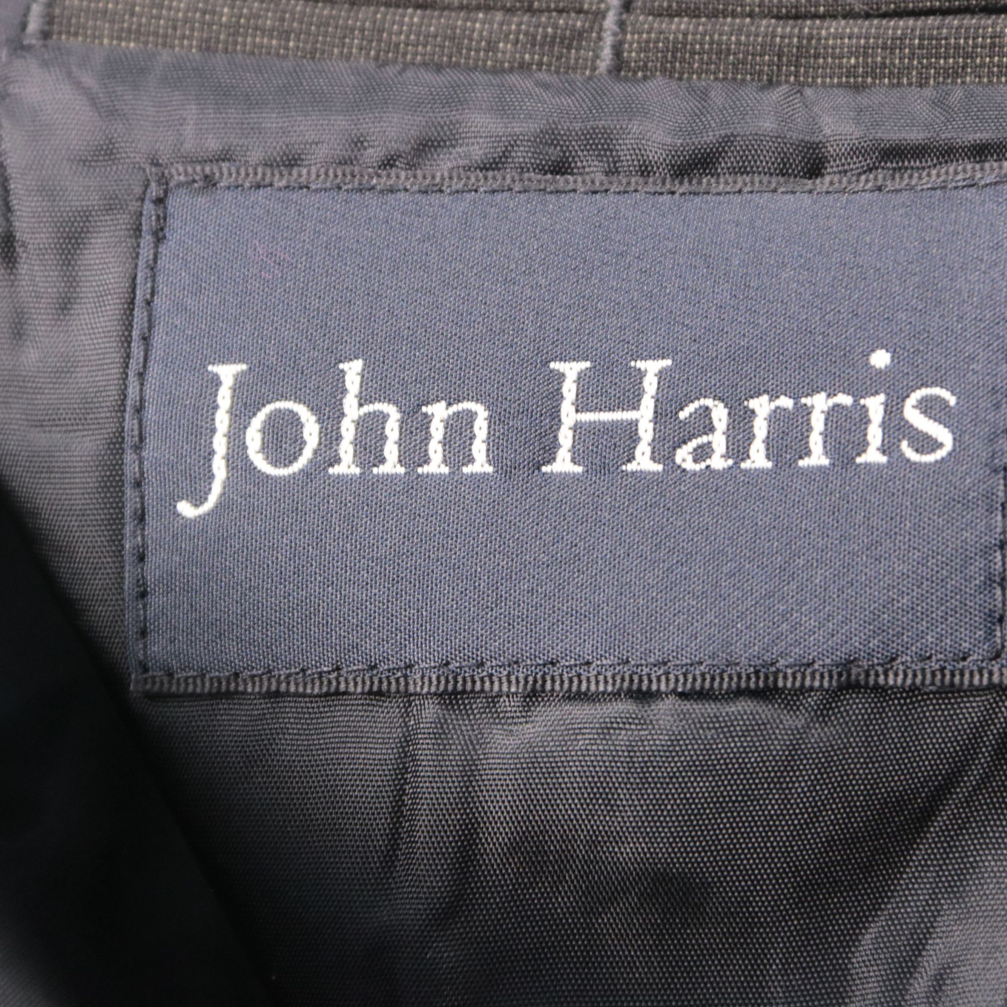 костюм John Harris