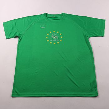 футболка не указано