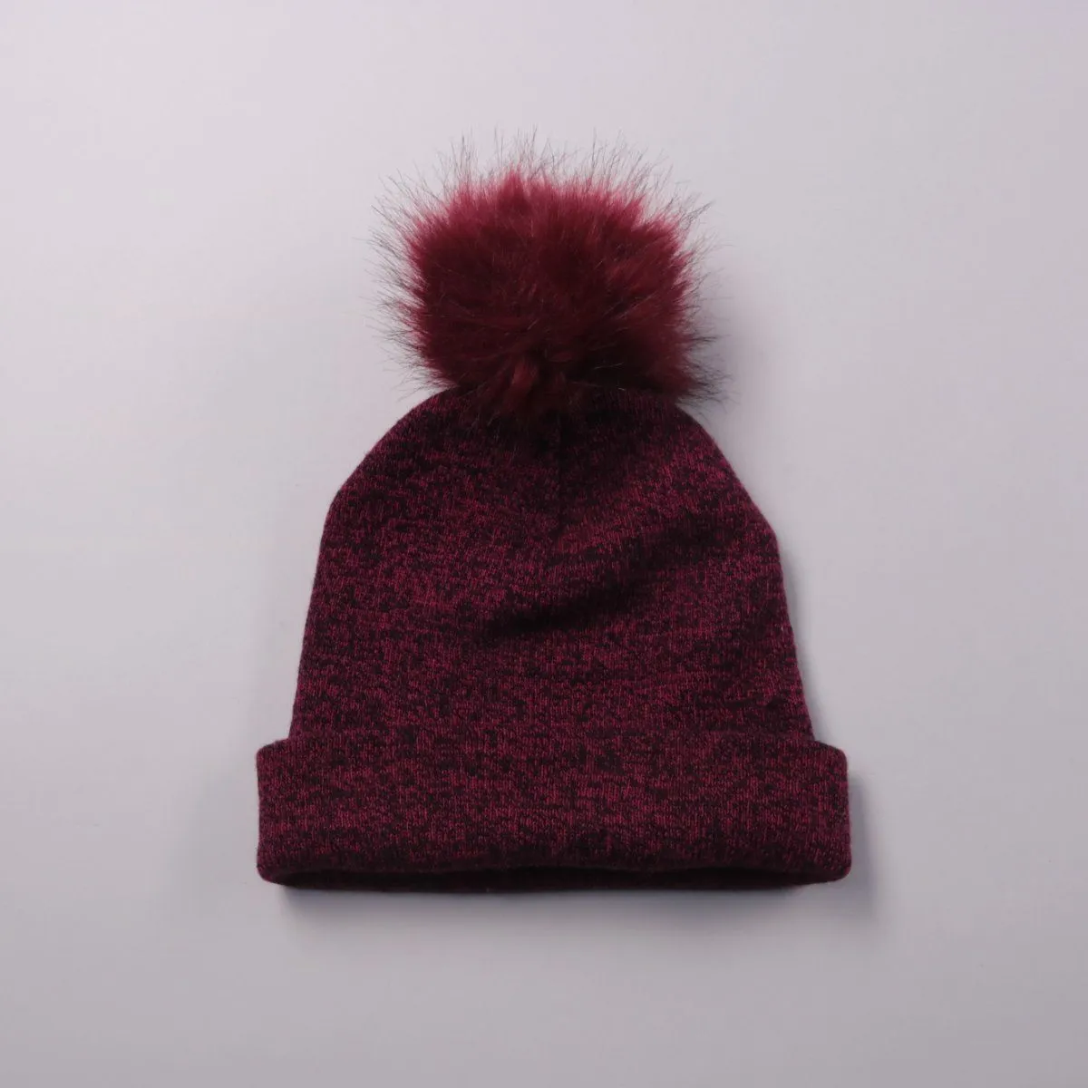 шапка не указано