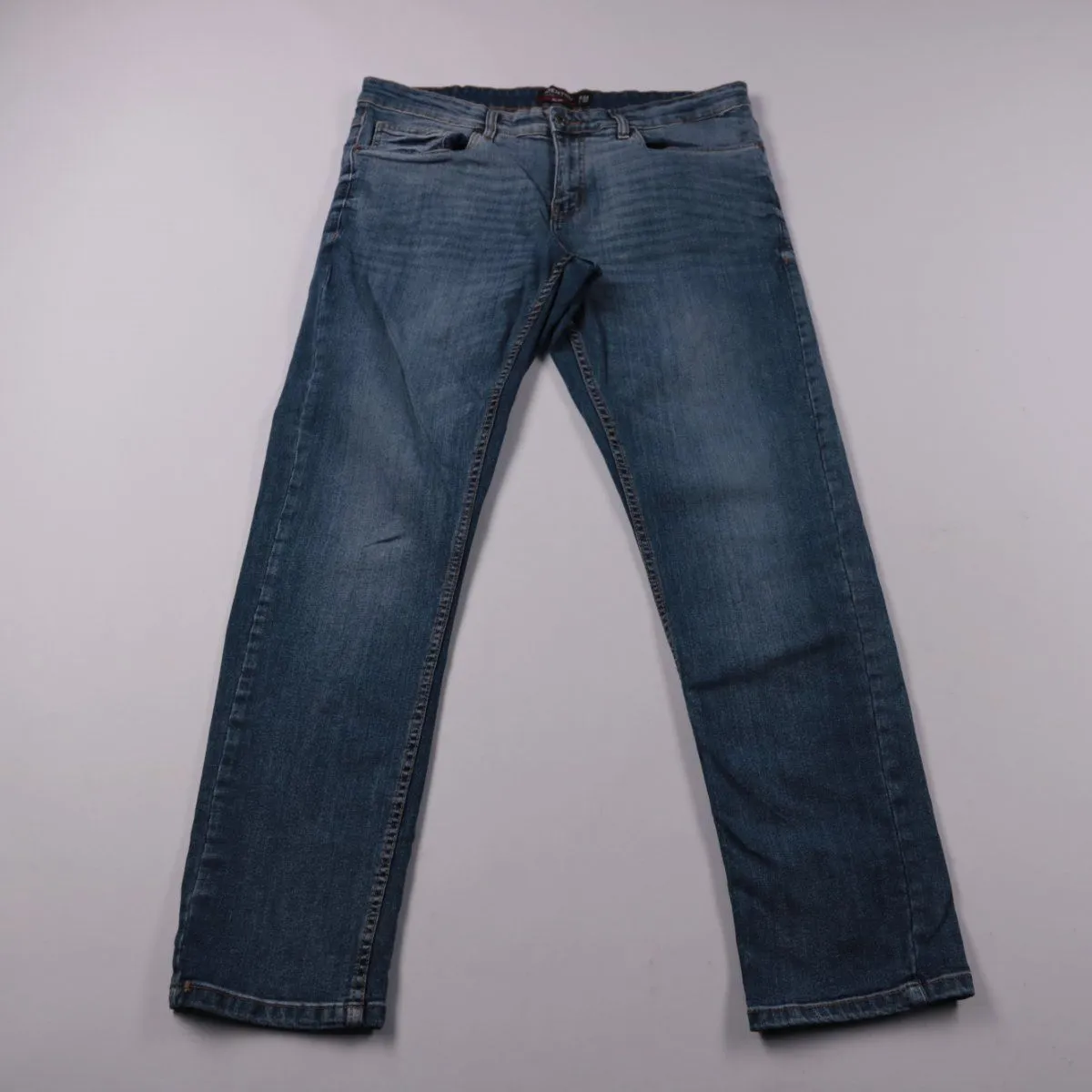 джинсы Identic