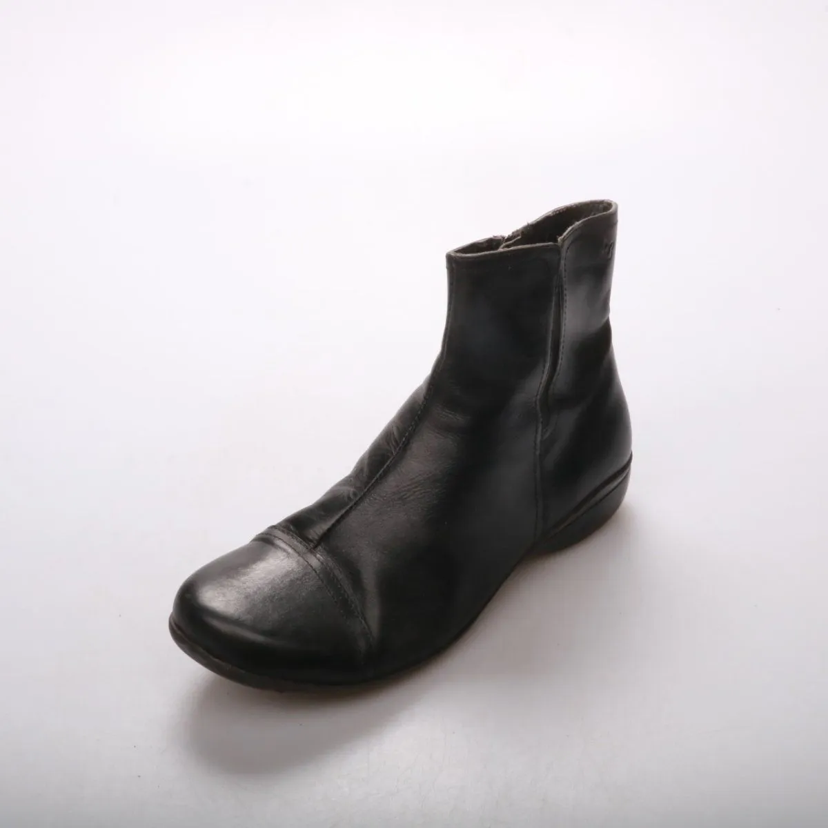 ботинки Caprice